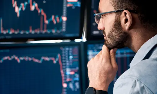 ASX 200 Surges, RBA Rate Decision Looms & Woolworths Expands Digital Push